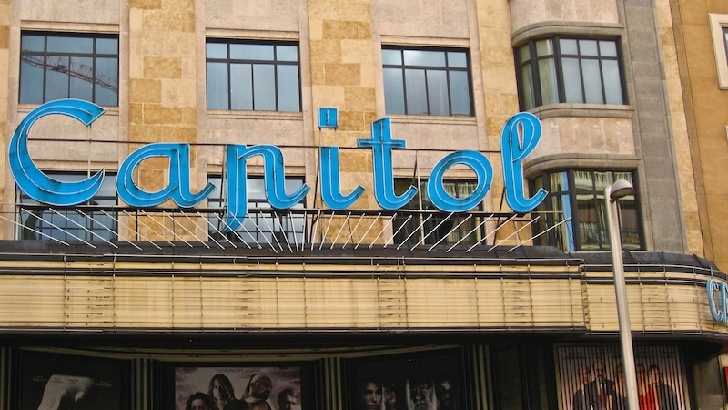 Luminoso Capitol Luminoso cine Capitol