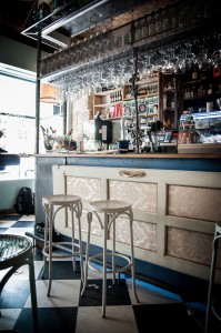 Sifón, bar y tienda gourmet en la plaza del Rey