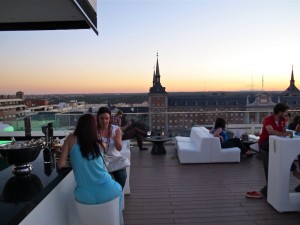 La terraza del Mercado de Moncloa en el hotel Exe