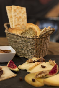 Fogg Bar Birras and Cheese