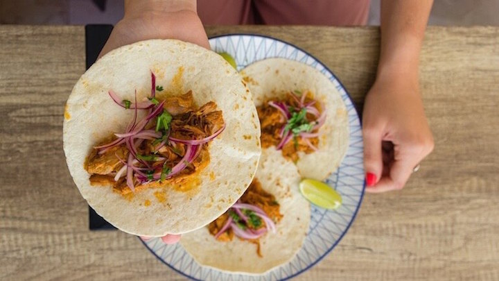 BAR TOBOGGAN Tacos de cochinita pibil