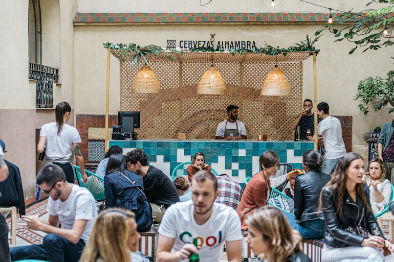 Jardin Cervezas Alhambra
