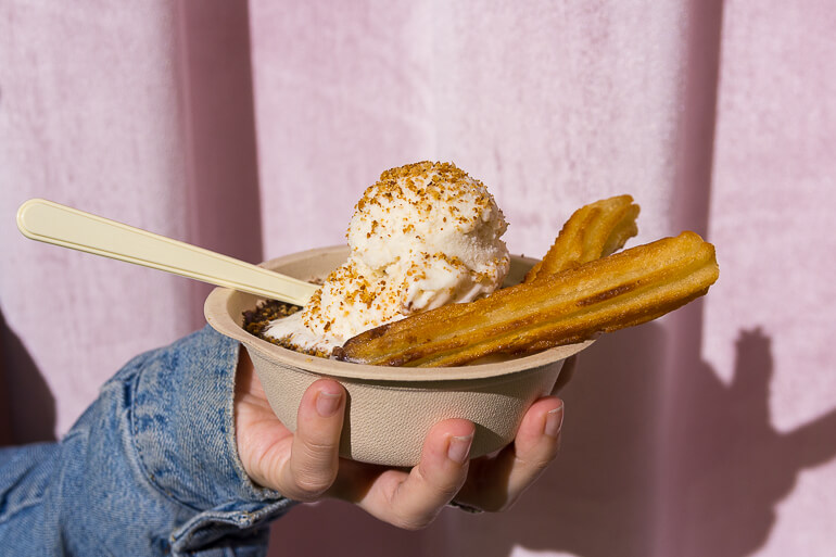 WASABI SHOP CHOCOCHURRO helado de churros y base de chocolate caliente