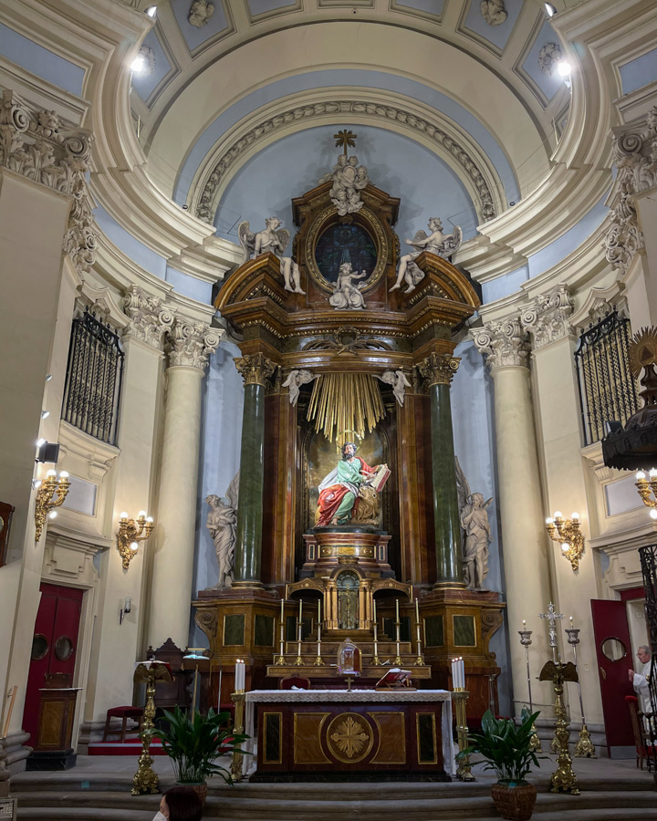 IGLESIA San Marcos Altar del corazón de Jesus