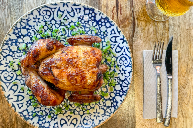 El Día Mundial del Pollo a la Brasa, sin duda, en Le Coq