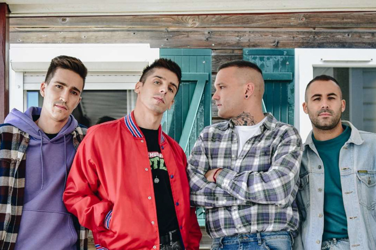 Veintiuno se reúnen con sus fans en el Patio de Conde Duque