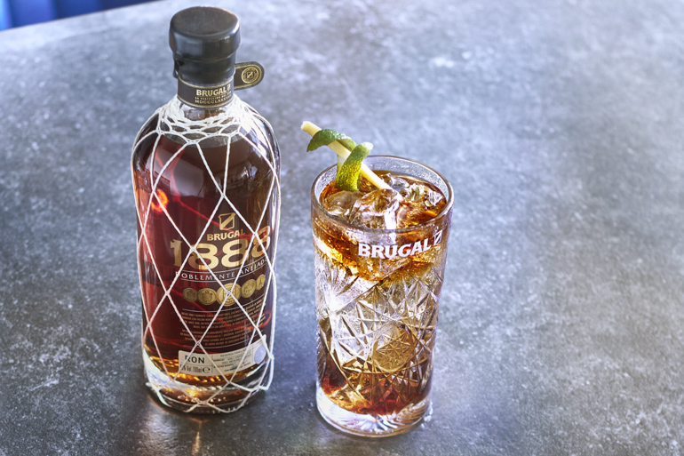 La sobremesa puede esperar: Brugal 1888, coctelería y menús maridados al ritmo del ron