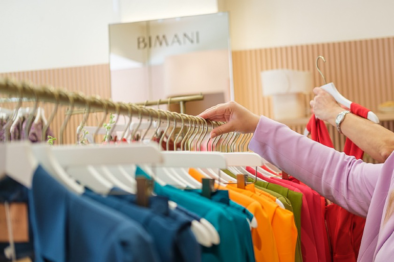 BIMANI trae a Madrid un mega outlet de moda con grandes descuentos