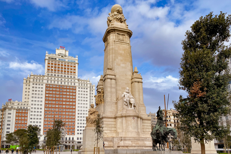 Donde comer por Plaza de España