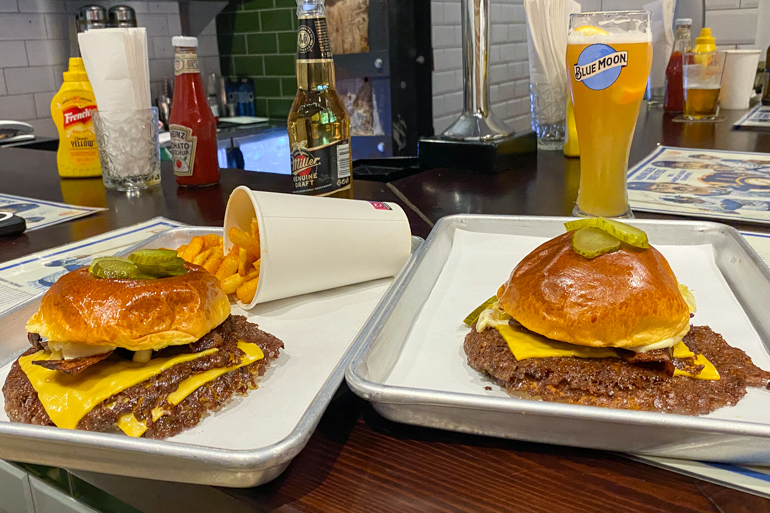 Sorprenderás a tu amigo invisible con estas butter burgers de Milwaukee