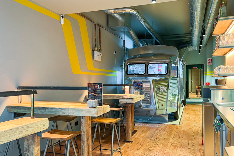 A JUEGO LENTO La mejor street food y los mejores juegos de mesa se unen aquí