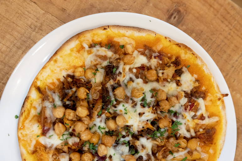 La Rayúa, pizza de ropa vieja