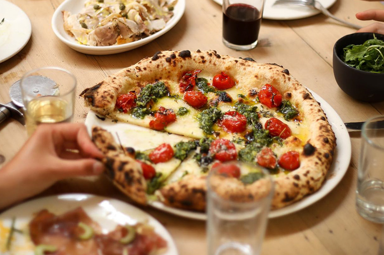 Parking Pizza, pizzas napolitanas de nota y pastas caseras