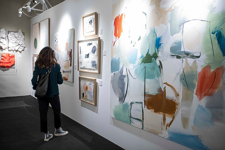 Salón Arte Moderno regresa con más de 400 obras en exposición