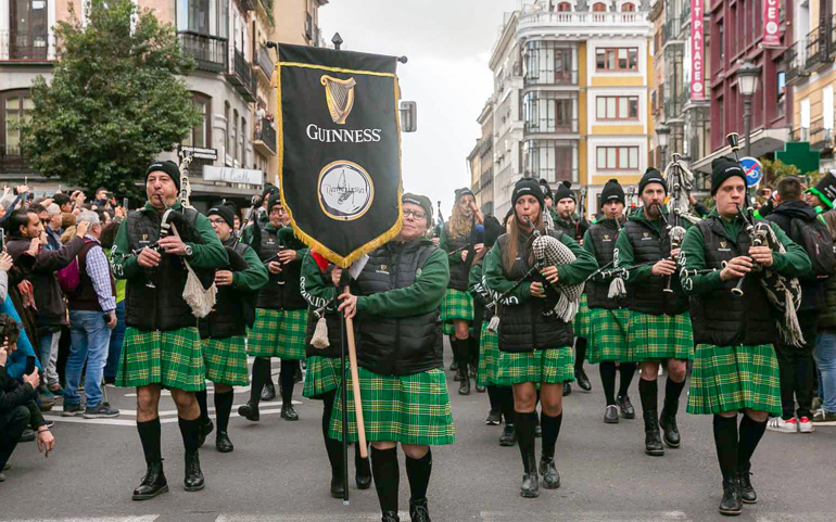 Madrid se tiñe de verde cuándo y dónde del desfile de San Patricio