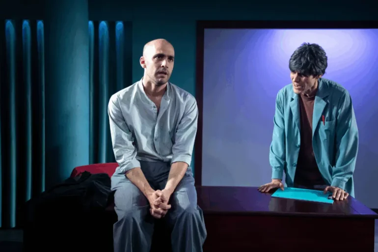Las apariciones en el Teatro María Guerrero