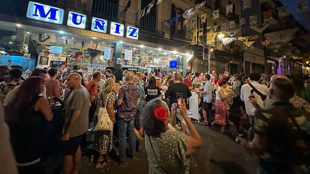 El mejor y más divertido plan está en las barras de la calle Calatrava