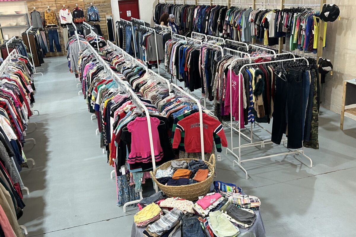 USADEPOT la tienda más grande de ropa vintage de Madrid